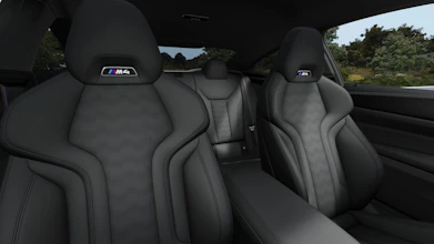 https://vehicle.imgix.net/4277558/209eec3e-5251-4b1e-b5f9-d5572ee0d080.jpg
