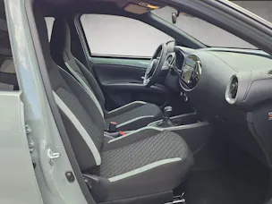 Toyota Aygo X 1.0 VVT-i Trend