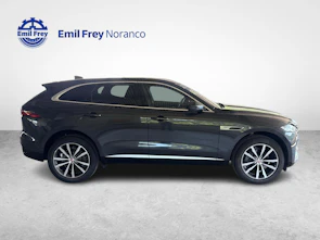 image du véhicule JAGUAR F-Pace 2.0 D I4 200 SE AWD - Ruote invernali incluse