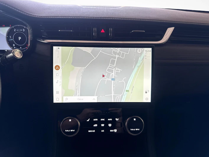 image du véhicule JAGUAR F-PACE