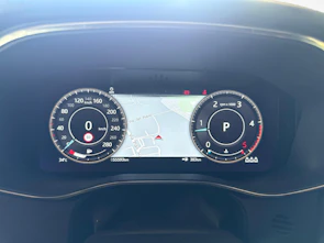 image du véhicule JAGUAR F-Pace 2.0 D I4 200 SE AWD - Ruote invernali incluse