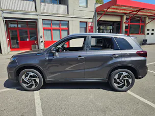 Suzuki Vitara 1.4 T Sakura Top Hybrid 4x4