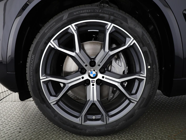 image du véhicule BMW X5