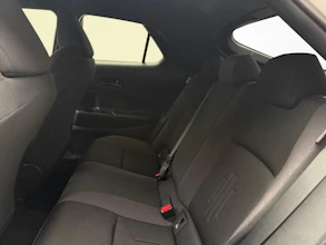 https://vehicle.imgix.net/4277606/67867142-ddb6-4c6d-9286-836d80545636.jpg