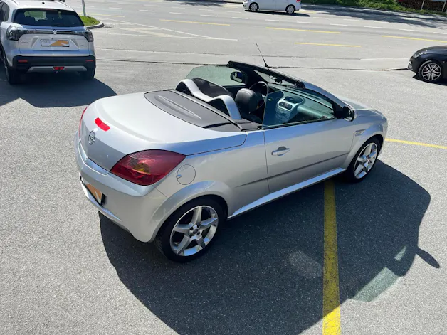 Opel Tigra Twin Top 1.4i 16V TP Sport