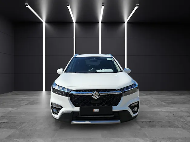 Suzuki S-Cross 1.4 T Sakura Hybrid 4x4