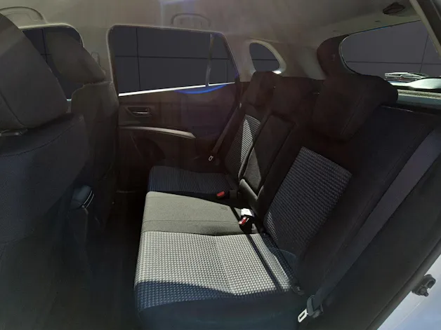 Suzuki S-Cross 1.4 T Sakura Hybrid 4x4
