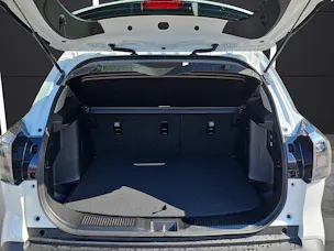 Suzuki S-Cross 1.4 T Sakura Hybrid 4x4