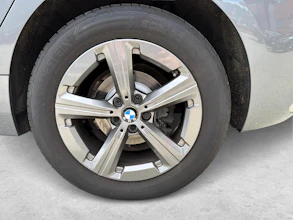 https://vehicle.imgix.net/4277699/4e946a31-9e62-417d-9e7c-0343513765e1.jpg