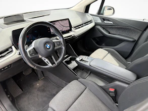 https://vehicle.imgix.net/4277699/5a464f37-8030-4c06-9b3a-4e3b9e9d48a7.jpg