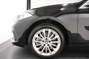 image du véhicule BMW 120i SDKG