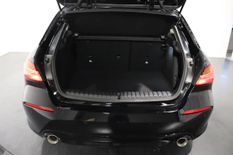 https://vehicle.imgix.net/4277719/505bd46a-f8f9-48bd-859c-ba3e61380e64.JPG