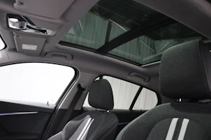 image du véhicule BMW 120i SDKG