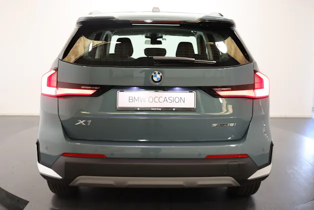 BMW X1 18i sDrive