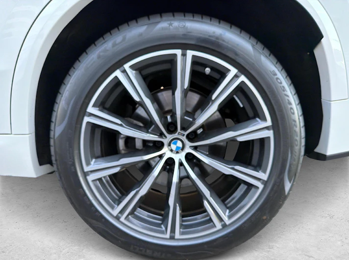 Fahrzeugbild BMW X5