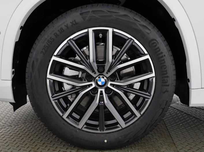 Fahrzeugbild BMW X1