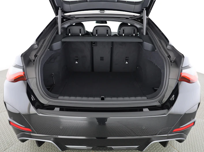 Fahrzeugbild BMW i4