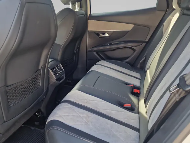Peugeot 3008 1.6 Plug-in Hybrid4 GT