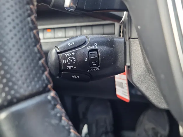Peugeot 3008 1.6 Plug-in Hybrid4 GT