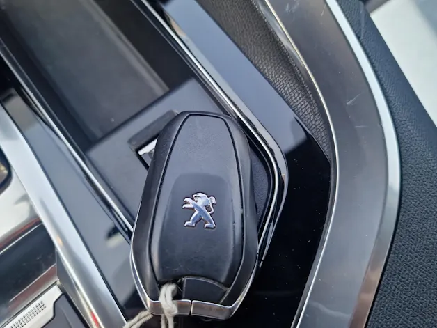 Peugeot 3008 1.6 Plug-in Hybrid4 GT