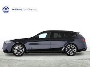 BMW M5 xDrive Touring