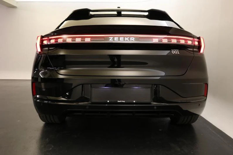 Fahrzeugbild ZEEKR 001