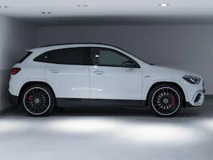 Mercedes-Benz GLA 35 AMG 4MATIC