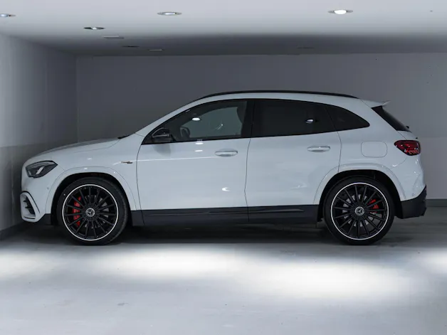 Mercedes-Benz GLA 35 AMG 4MATIC
