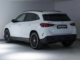 Mercedes-Benz GLA 35 AMG 4MATIC