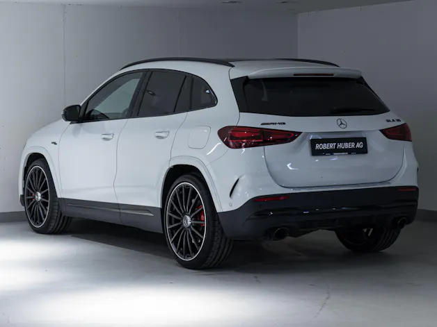 Mercedes-Benz GLA 35 AMG 4MATIC