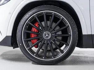 Mercedes-Benz GLA 35 AMG 4MATIC