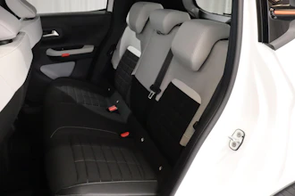 https://vehicle.imgix.net/4277916/051c100d-ea92-4761-aa26-a2aa81a3baa7.JPG