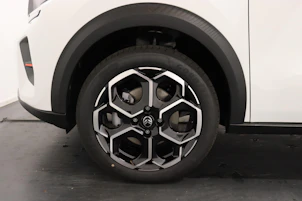 Fahrzeugbild CITROEN C3 1.2 Hybrid Edition Tricolore