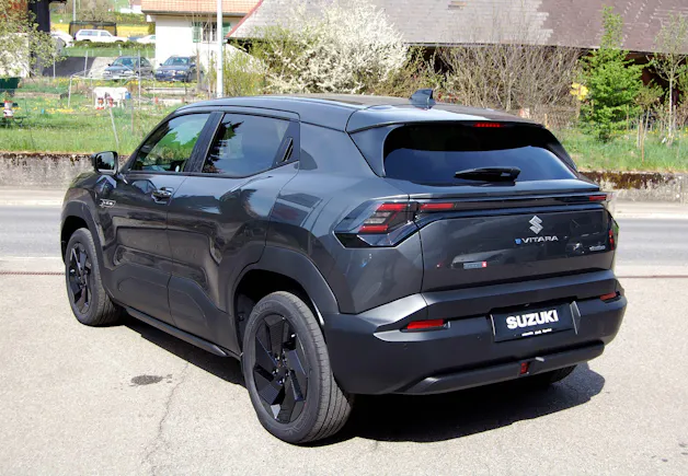 Suzuki e Vitara Sakura 4x4
