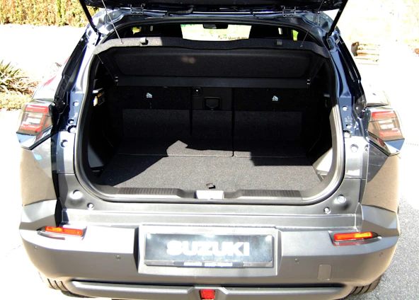 Fahrzeugbild 6 Fahrzeugbild 6