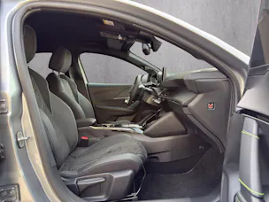 Peugeot 208 1.2 Hybrid 145 GT
