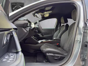 Peugeot 208 1.2 Hybrid 145 GT