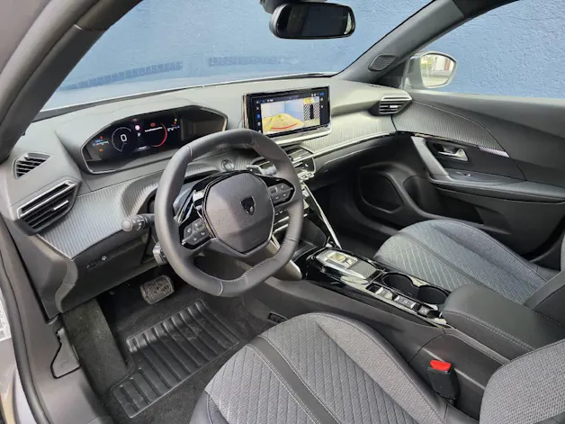 Peugeot 2008 NEW 1.2 Hybrid 145 Allure Premium