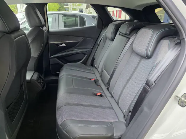 Peugeot 3008 1.6 Plug-in Hybrid Allure Pack