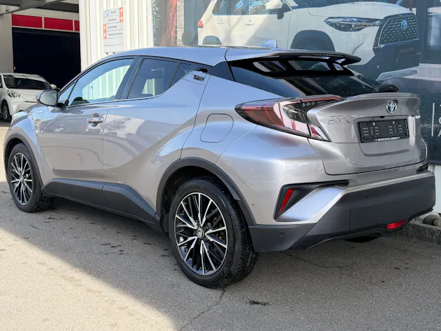 Toyota C-HR 1.8 VVTi HSD Trend