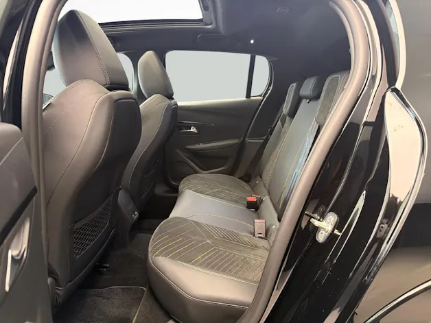 PEUGEOT 208 1.2 Hybrid 145 GT