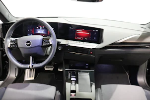image du véhicule OPEL Astra 1.6 T PHEV 180 Swiss Plus