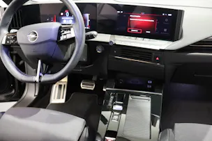 Opel Astra 1.6 T PHEV 180 Swiss Plus