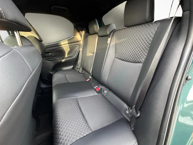 Toyota Yaris 1.5 VVT-i HSD Premium