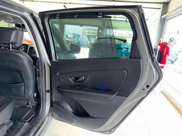 Renault Grand Scénic 1.3 TCe 160 Black Edition EDC