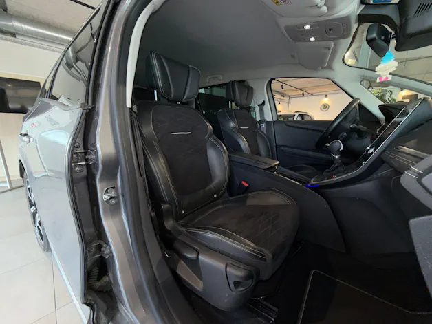Renault Grand Scénic 1.3 TCe 160 Black Edition EDC