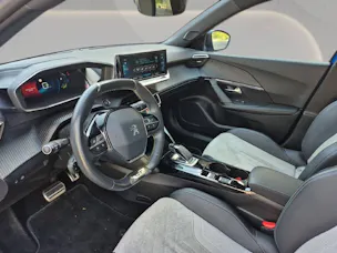 Peugeot 2008 Electrique 136 ch GT