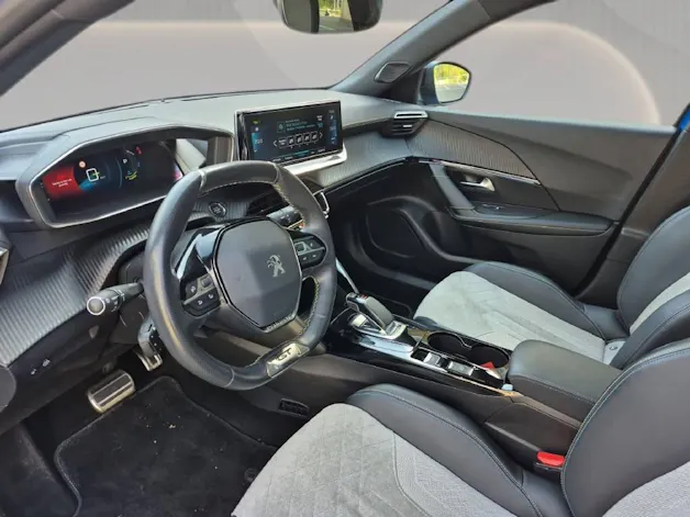 Peugeot 2008 Electrique 136 ch GT