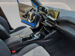 Peugeot 2008 Electrique 136 ch GT