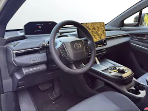 Toyota C-HR+ Premium AWD